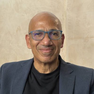 peter searle profile